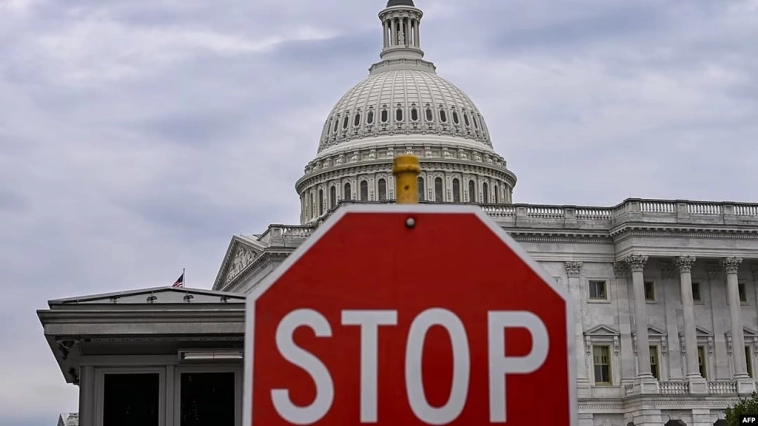 🇺🇸Рекордный в истории США шатдаун заканчивается, как и заканчиваются российские компании, против которых Америка может вводить санкции.