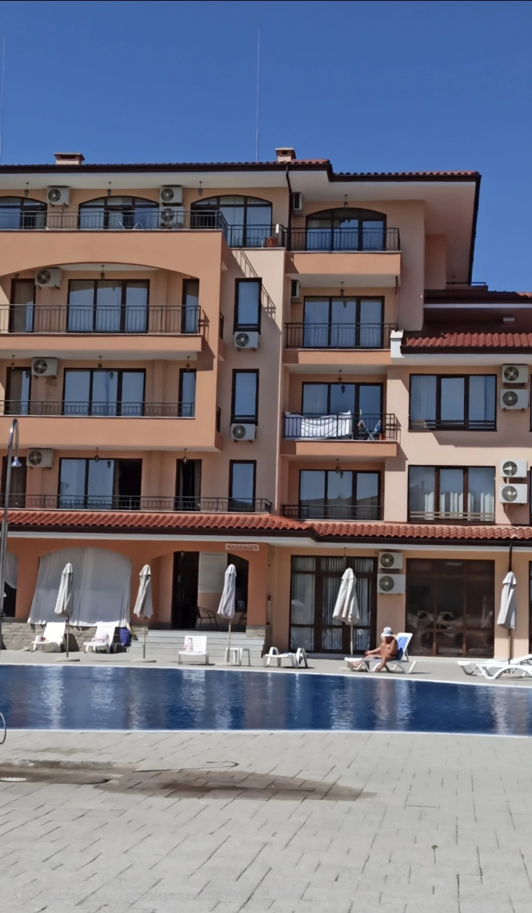 Азия. Четверг.