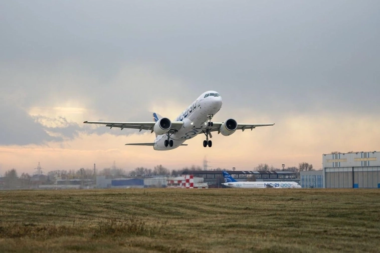 МС-21: Читатели австрийского интернет-издания открыли секрет импортозамещения самолёта! (пятничное).