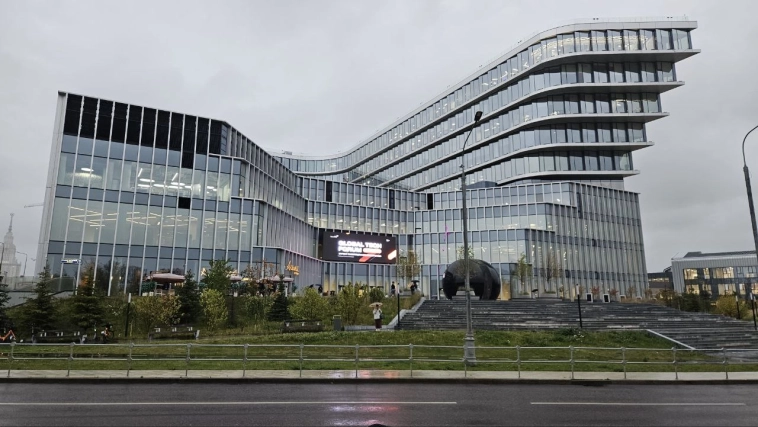 На свалке МГУ… Побывал в научном кластере «Ломоносов». Как строится главная Технологическая долина России