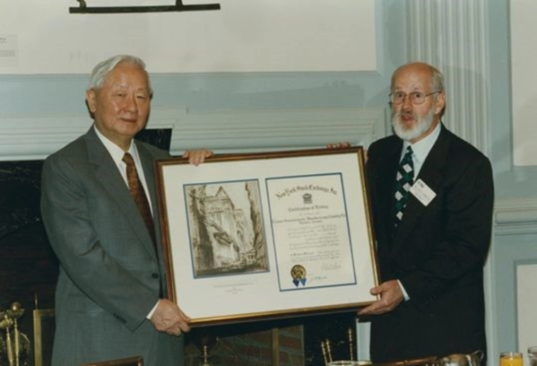 Ему исполнилось 55, когда он основал самую важную компанию в мире. Удивительная история Морриса Чанга