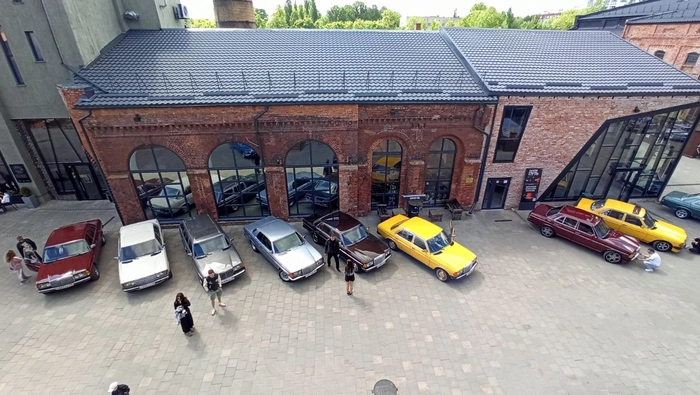 Выставка Калининградского клуба Mercedes-Benz w123