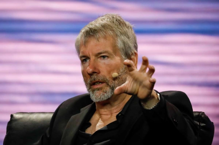 Покупка биткоинов позволит России доминировать в киберпространстве Покупка биткоинов позволит России доминировать в киберпространстве