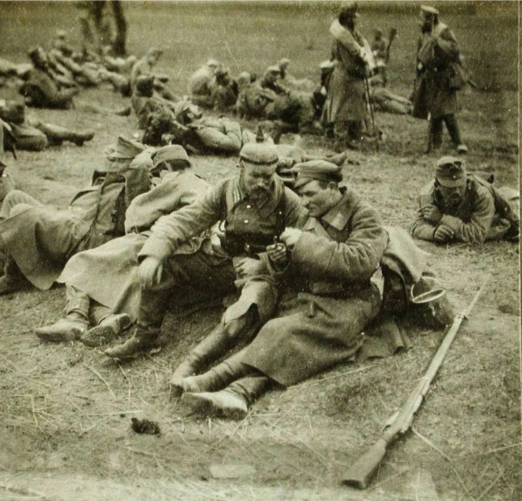 В октябрьские дожди погоды не жди