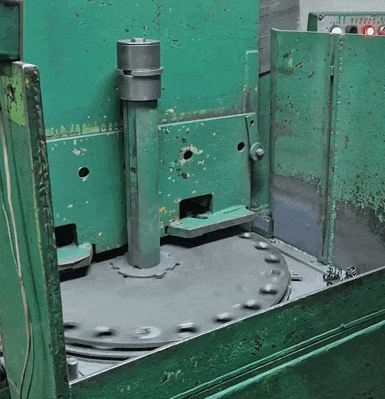 Я беру проволоку, навиваю, запекаю и зарабатываю 13 млн за год