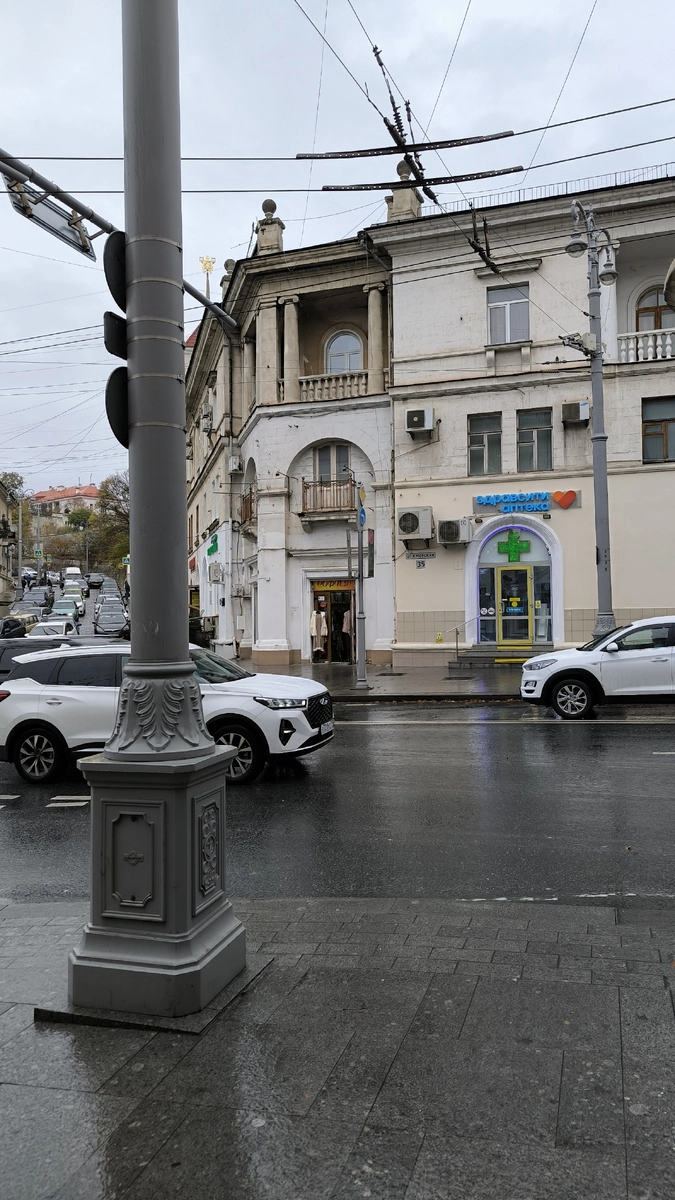 Климат подошёл, работу нашла быстро, не смогла привыкнуть к главному": почему приехавшие на ПМЖ возвращаются из Крыма домой