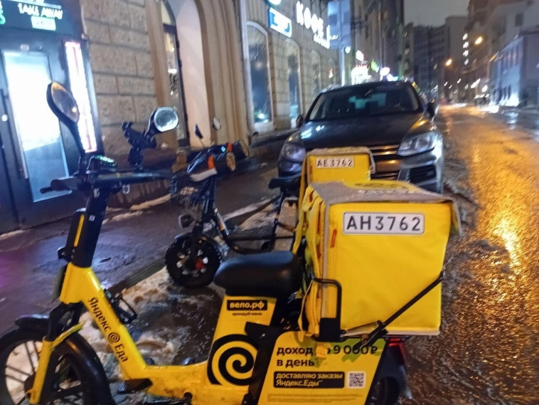 Зарабатываю 150к в месяц работая курьером. Или почему я ушел из своего бизнеса в доставщики Зарабатываю 150к в месяц работая курьером. Или почему я ушел из своего бизнеса в доставщики