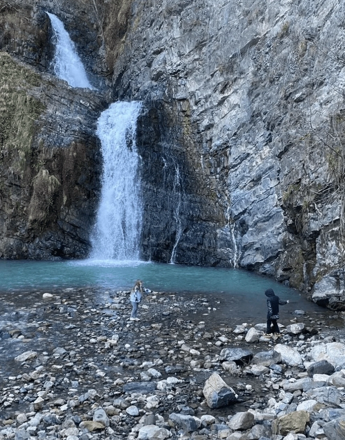Организовываю в Сочи походы в горы и фотопикник для семей с младенцами: Миссия "выйти в 0" — провалена!