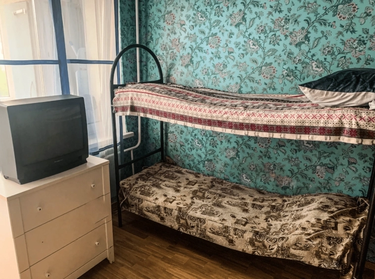 «У меня 1000 душ». Владею сетью из 30 рабочих домов, или как зарабатывать на бездомных 1 млн$ в год «У меня 1000 душ». Владею сетью из 30 рабочих домов, или как зарабатывать на бездомных 1 млн$ в год