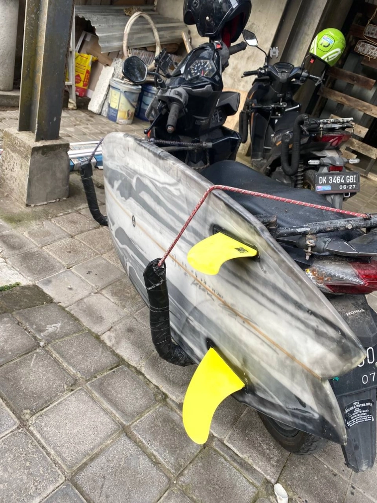 Улетел на зимовку и открыл школу сёрфинга во Вьетнаме. Сколько удалось заработать?