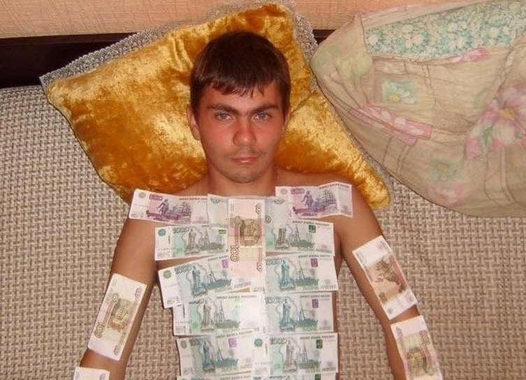 «Мне донатят за ламповость». Как я стал стримером после неудачного стартапа, и зарабатываю 70к в месяц.