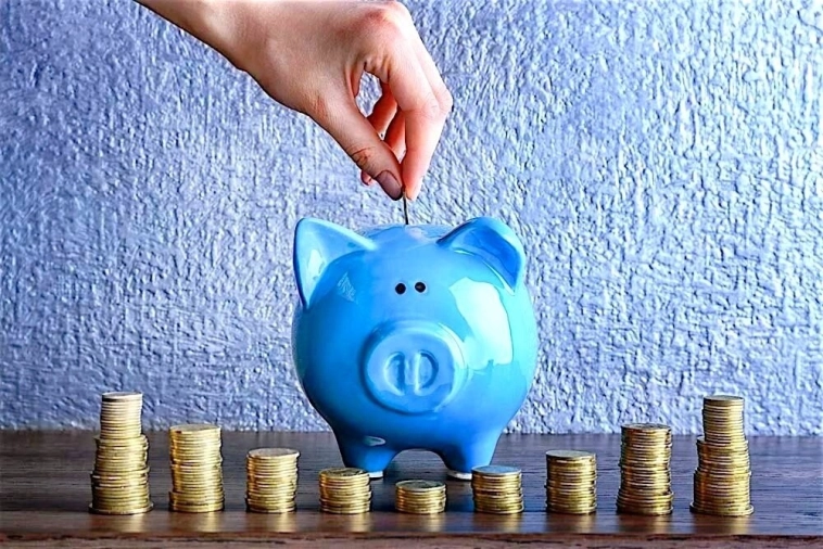 Кто я такая и откуда в инвестиции свалилась.