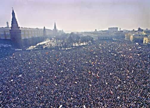 Путч ГКЧП 1991 демонстрация на манежной площади