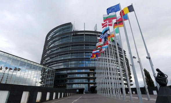 Европарламент больше не считает Россию стратегическим партнером ЕС
