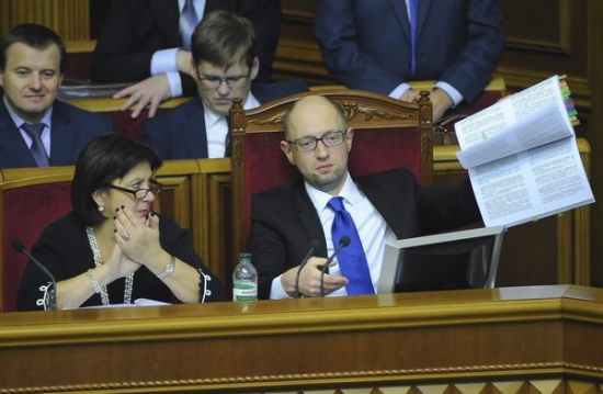 Украина договаривается с Россией о сокращении государственного долга.