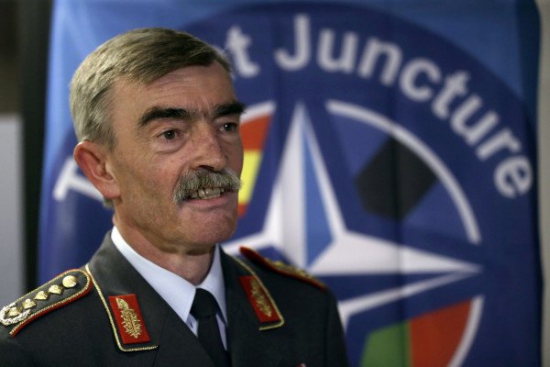 НАТО проводит маневры в средиземном море, учится войне против России