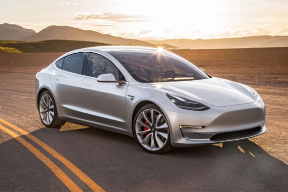 Скоро беспилотные Tesla будут сами приезжать к покупателям