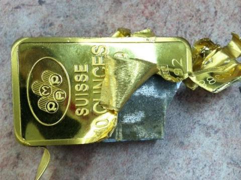 Обнаружена очередная золотая плитка заполненая вольфрамом, теперь на Манхэттене