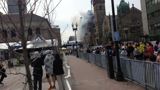 взрывы на бостонском марафоне десятки пострадавших и погибшие