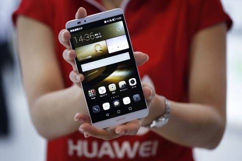 Huawei впервые обогнала Apple на рынке смартфонов
