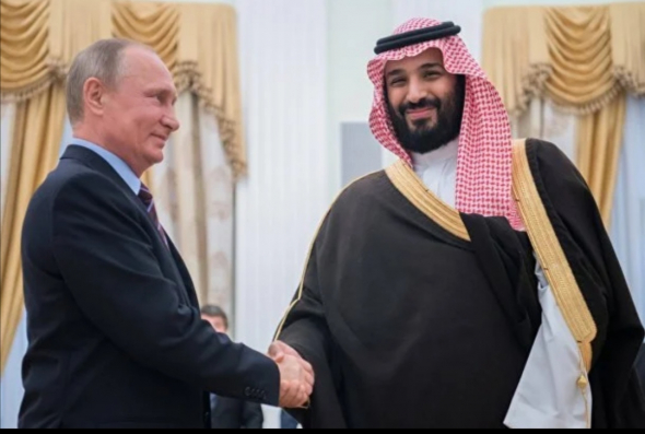 Хамад бен Джасим: «Происходящее на рынке нефти — это согласованная работа России и Саудовской Аравии, чтобы лишить американские компании конкурентоспособности »