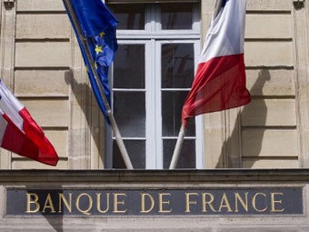 Министр финансов Франции понизил прогноз по росту ВВП на 2012г. до 0,4%.