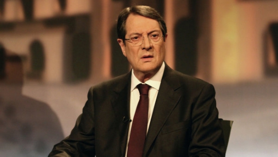 Родные президента Кипра перевели из банка Laiki миллионы евро