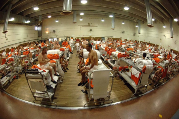 Тюремный капитализм. О частных тюрьмах США