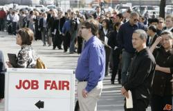 Мировая безработица будет высокой еще до конца 2013 года