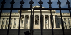 Казначейство США увеличивает заимствования перед достижением лимита суверенного долга в феврале