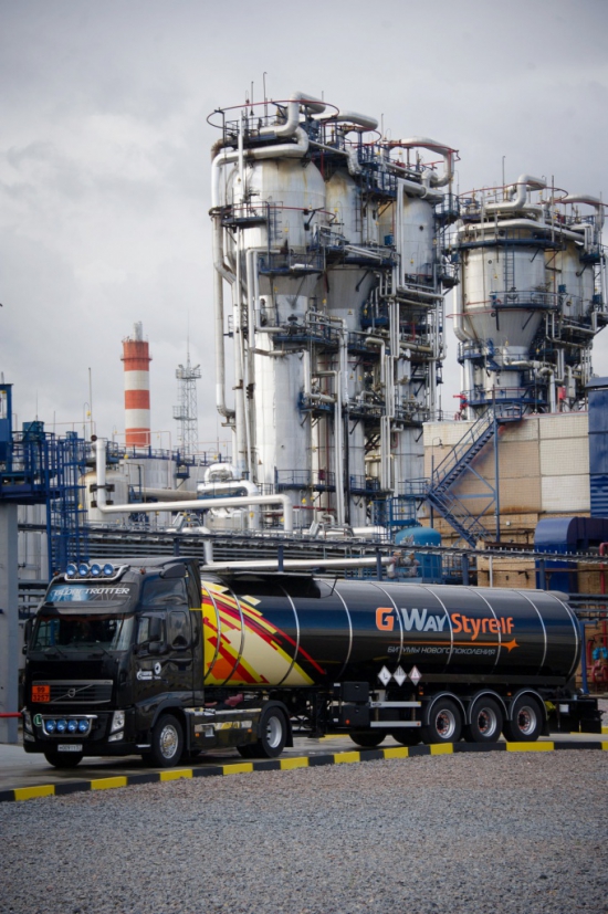 "Газпром нефть" наращивает своё присутствие на рынке битумных материалов, используемых в дорожном строительстве.