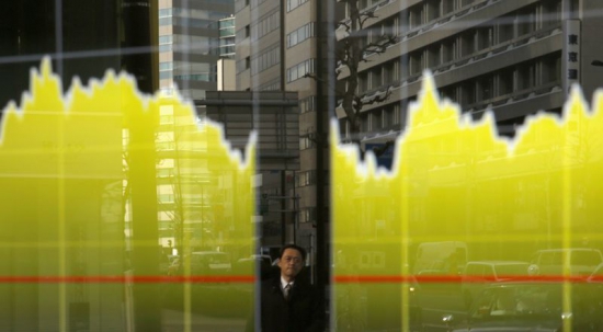 Снижение шанхайского индекса более чем на 5% вызвало остановку торгов