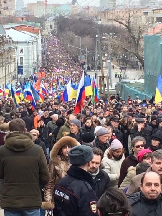 "Марш мира" в Москве собрал 50 тысяч человек