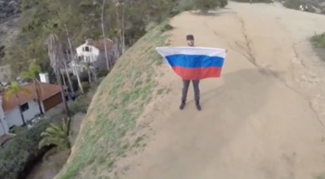 Тимати арестовали за водружение флага РФ в Голливуде