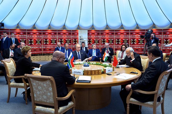 Лидеры стран БРИКС приняли итоговую декларацию саммита в Уфе