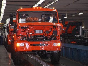 Производство грузовиков в феврале выросло на 42,7%