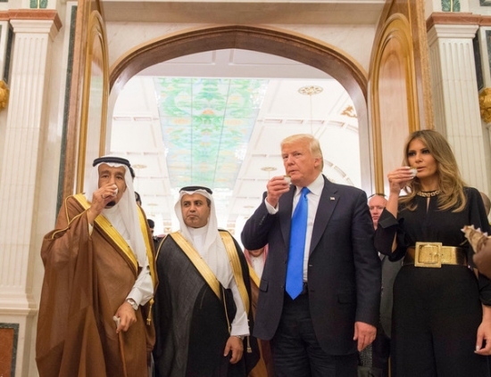 Трамп в саудии - позитив или негатив для нефтепрайса?