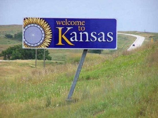 Никаких криптовалют: кандидатов в штате Канзас оставили без Биткоина