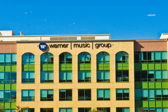 IPO Warner Music Group ( WMGC )