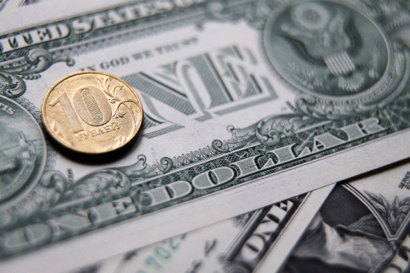 Минфин США может включить Россию список стран, манипулирующих валютой