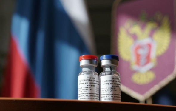 США раскритиковала русскую вакцину от коронавируса, в Кремле ответили