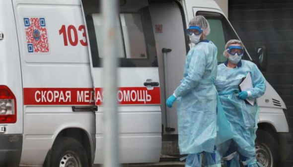 В России новый антирекорд по коронавирусу, во Франции и Британии вводят локальный карантин, а в Чехии тотальный