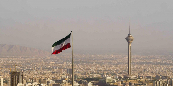 Иран выдал лицензию на торговлю и добычу биткойнов